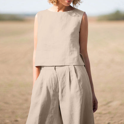 Conjunto mujer retro líneas clásicas