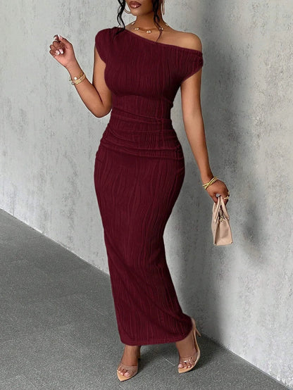 Vestido ceñido de un solo hombro elegante - Vestiria