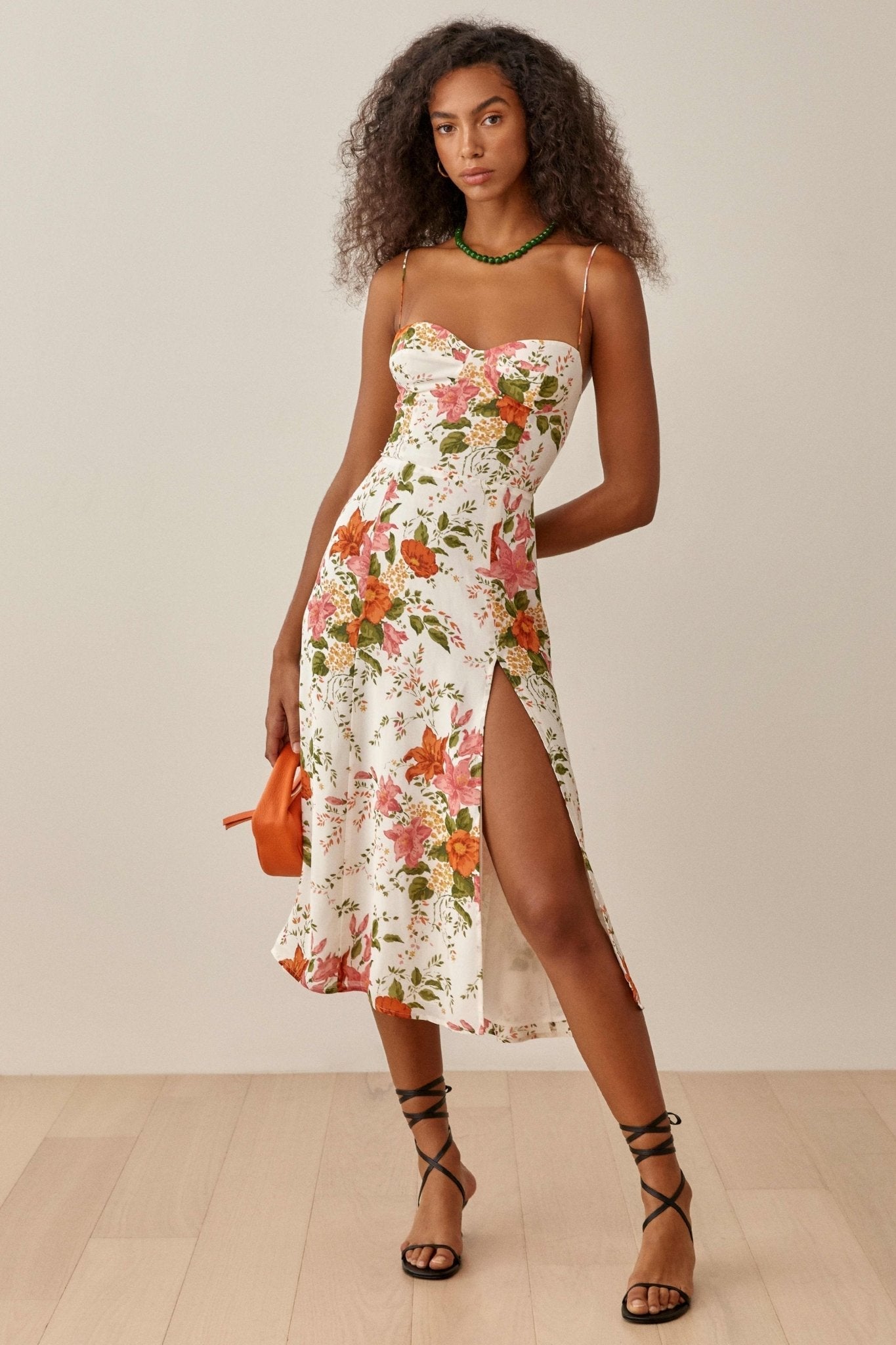 Vestido Midi Estampado con Cinturón Floral - Vestiria