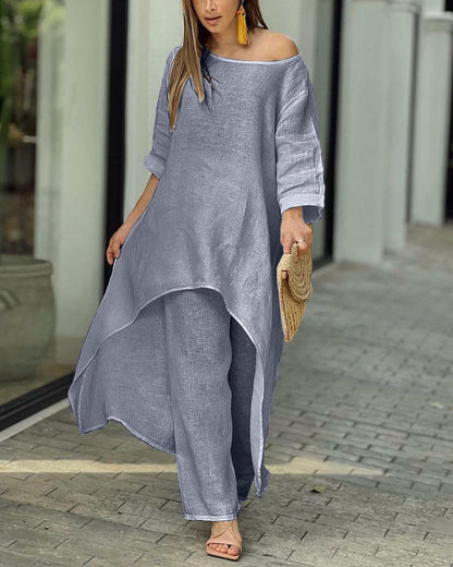 Traje de deporte femenino cómodo