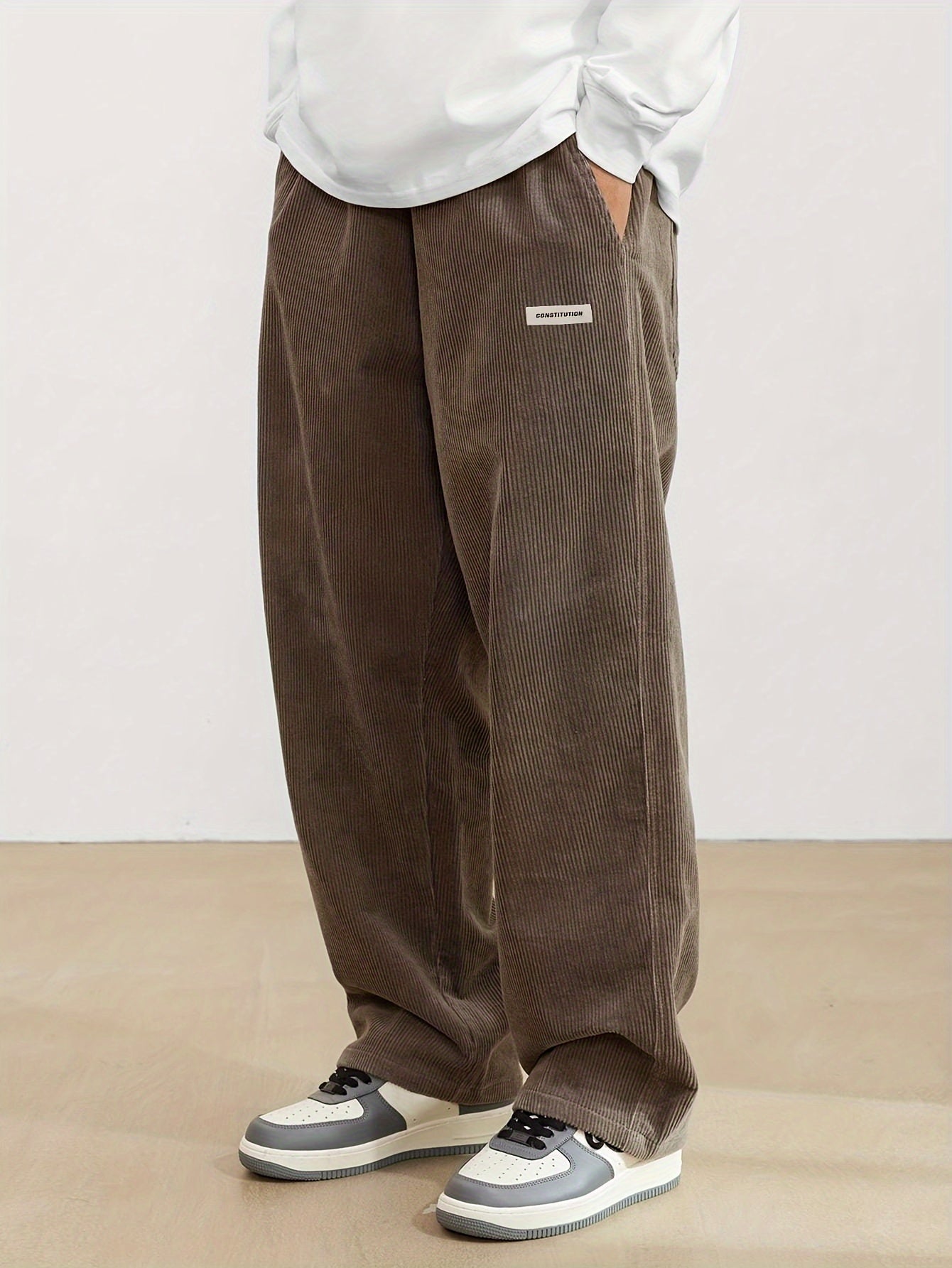 Pantalones de pana ligeros y cómodos para verano