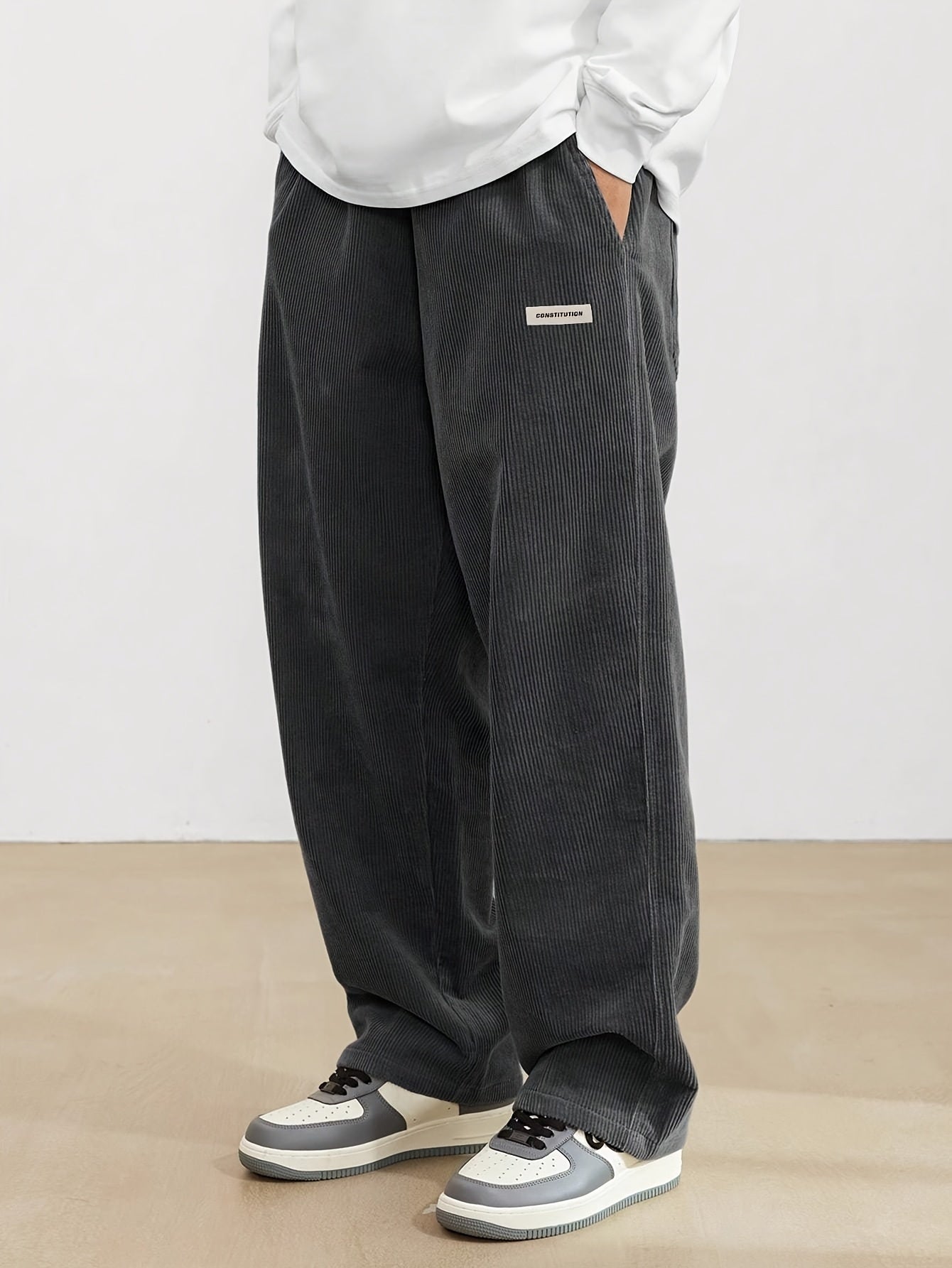 Pantalones de pana ligeros y cómodos para verano