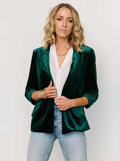 Chaquetilla de terciopelo elegante para mujer