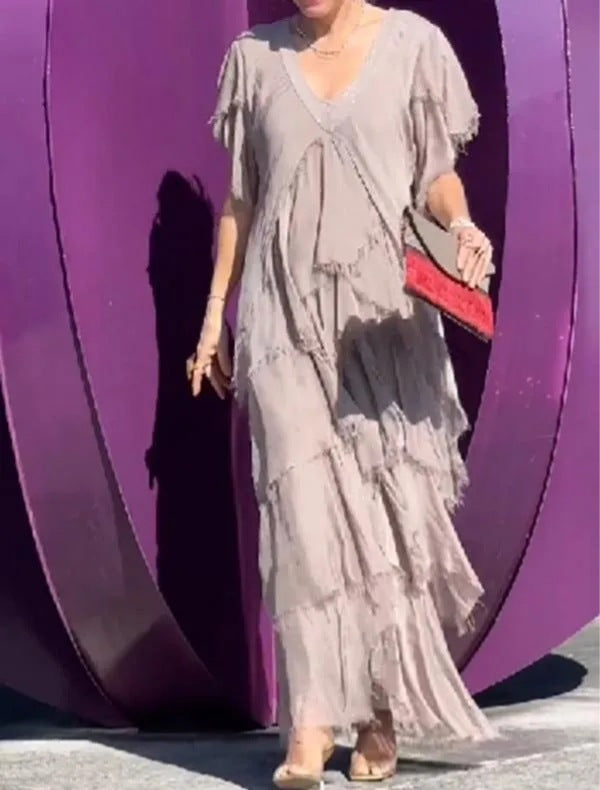 Vestido Floral Elegante con Falda Larga