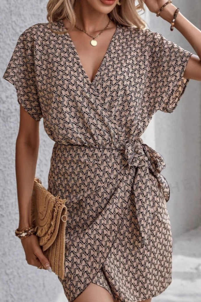 Vestido Mujer Corto con Cinturón y Manga Corta - Vestiria