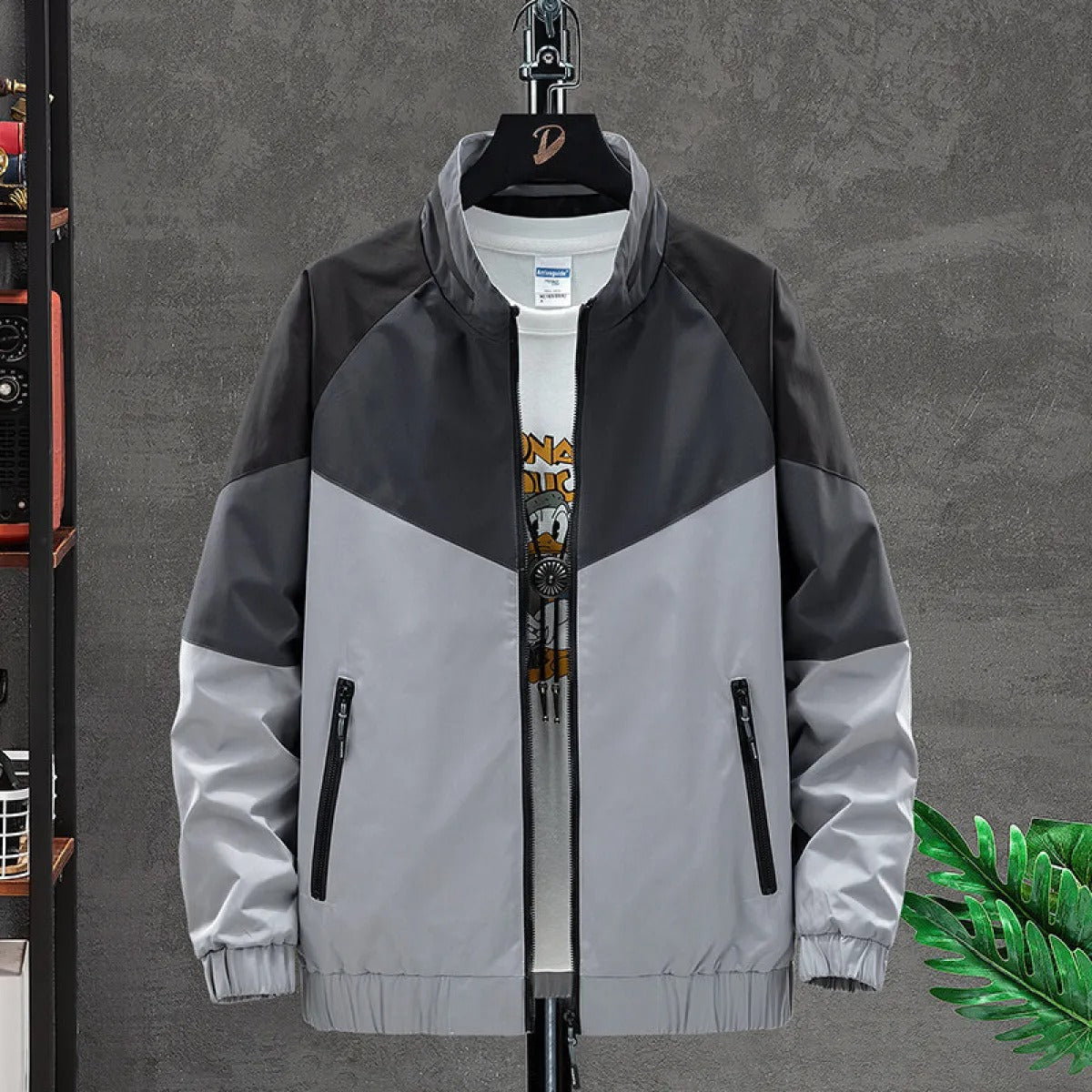 Chaqueta deportiva color bloques moderna