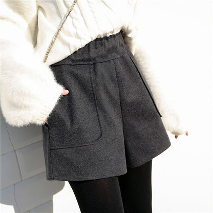 Shorts vaqueros altos con bolsillos grandes