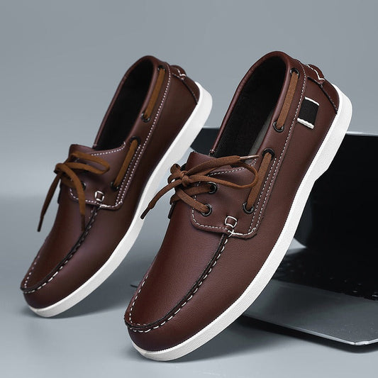 Zapatos náuticos para hombre de cuero estilo clásico - Vestiria