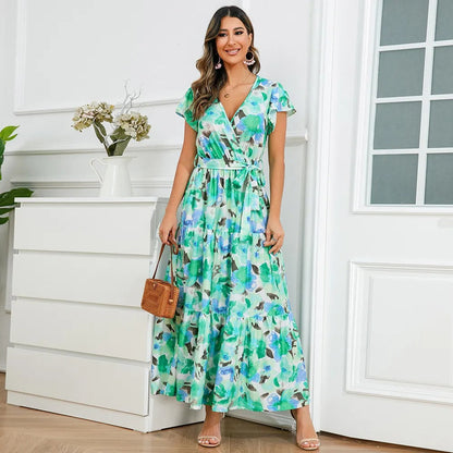 Vestido Floral Femenino Con Volantes - Vestiria
