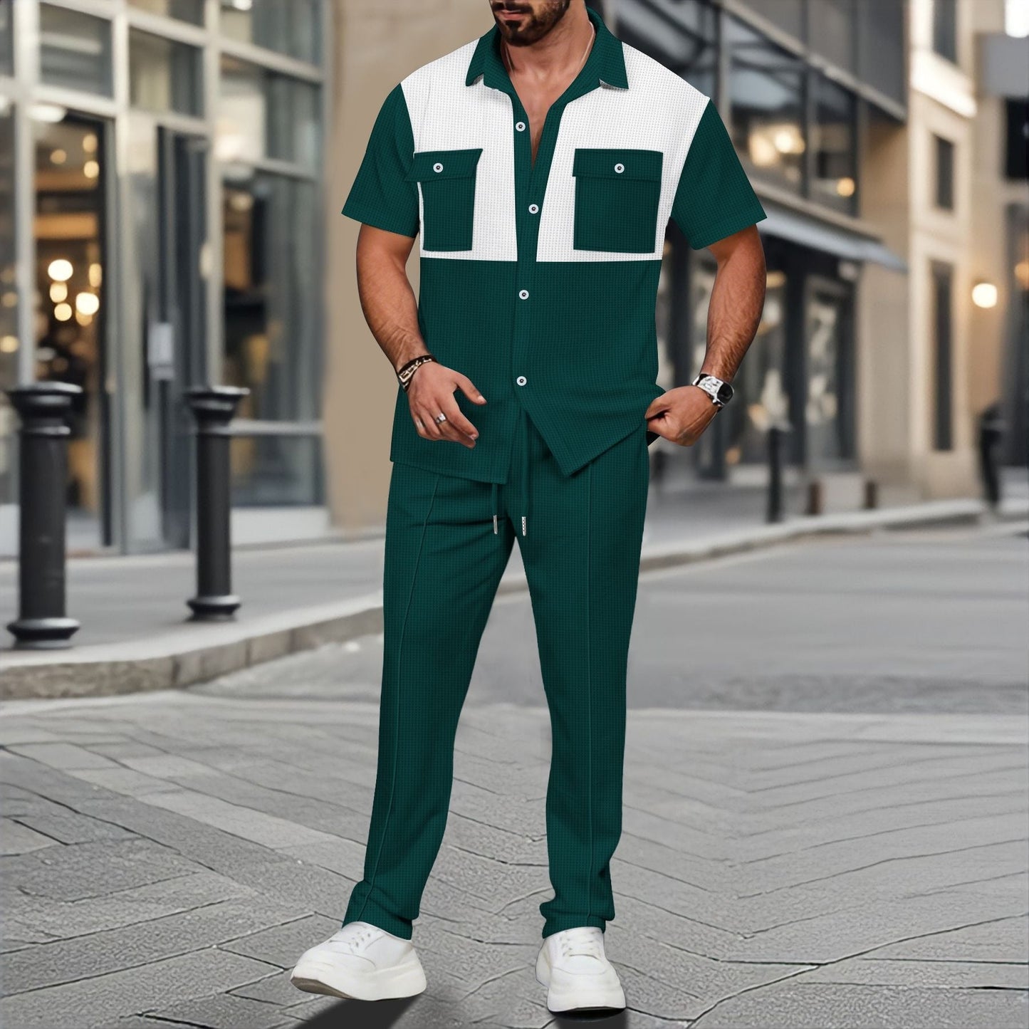 Polo y pantalón deportivo hombre estilo casual