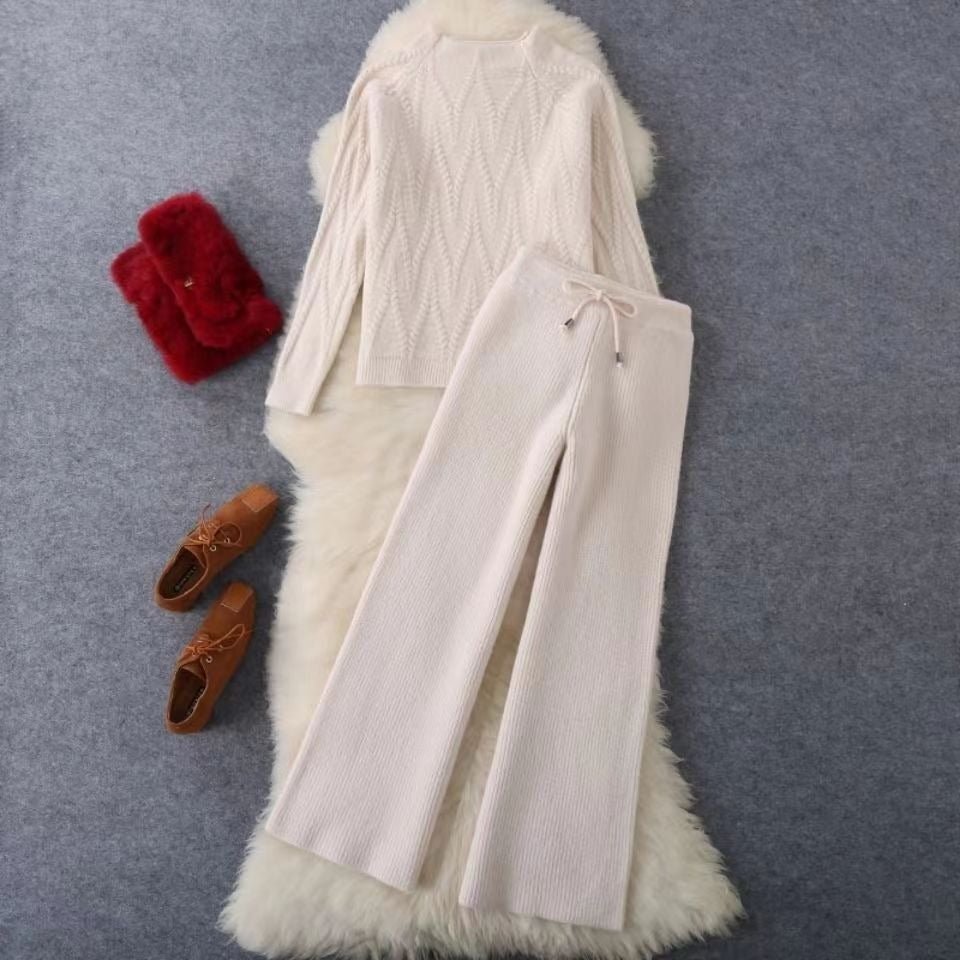 Conjunto mujer jersey tejido y pantalón cómodo