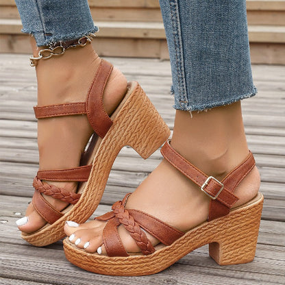 Sandalias Tacón Alto con Tira Entrelazada