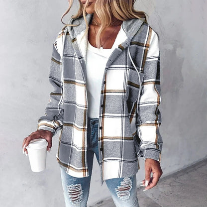 Chaqueta de cuadros acolchada con capucha mujer