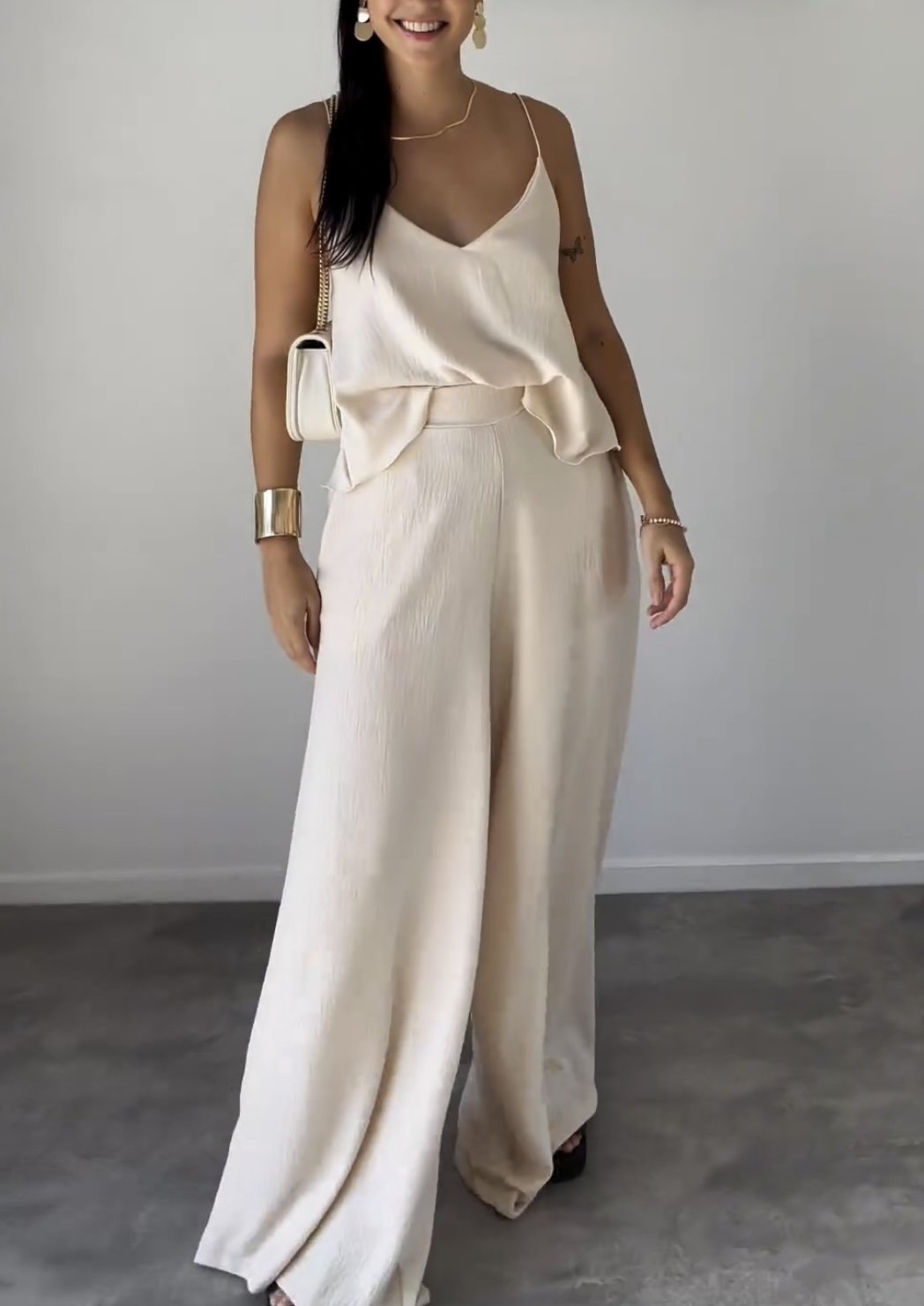 Conjunto de verano femenino elegante