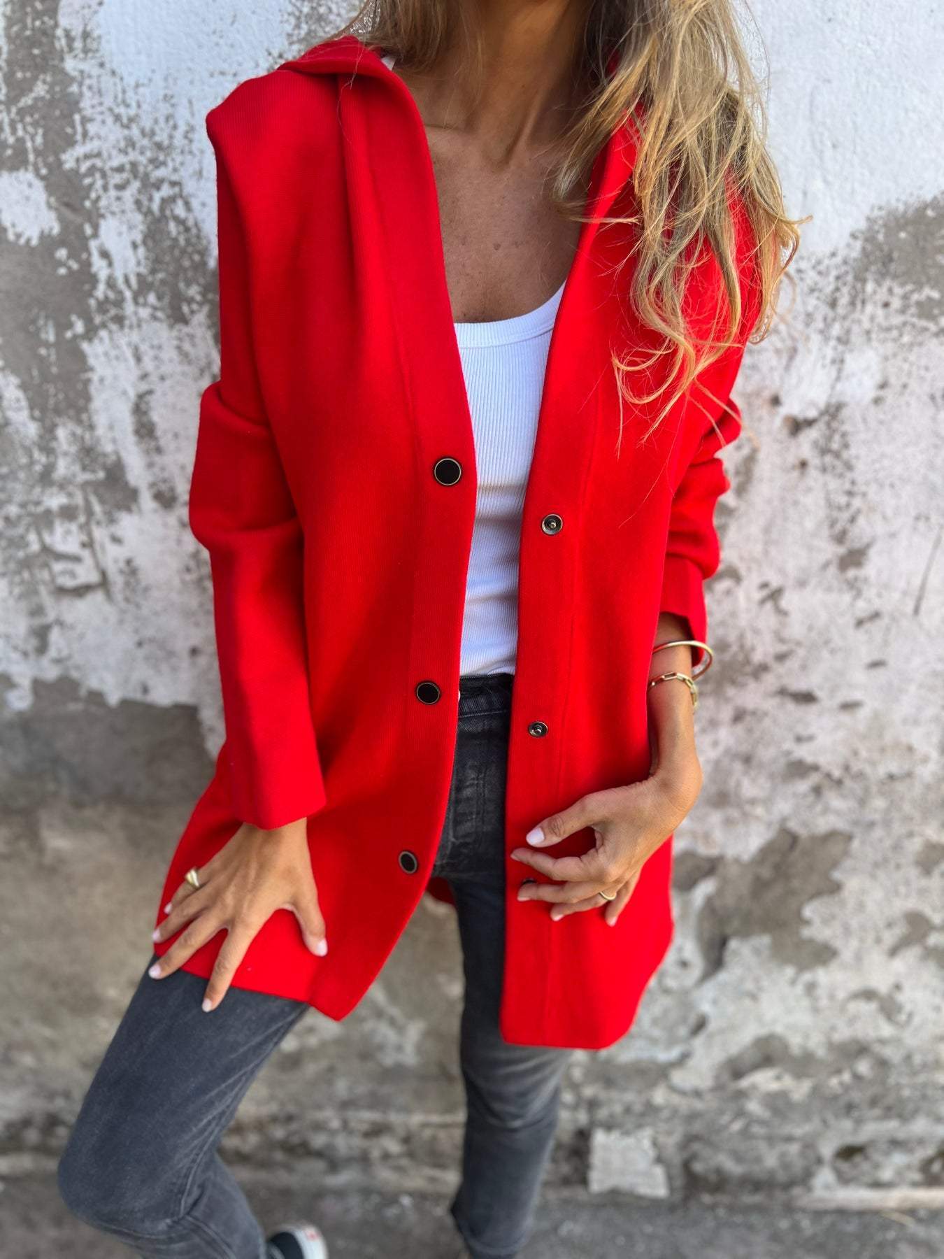 Chaqueta casual con capucha y cierre fácil