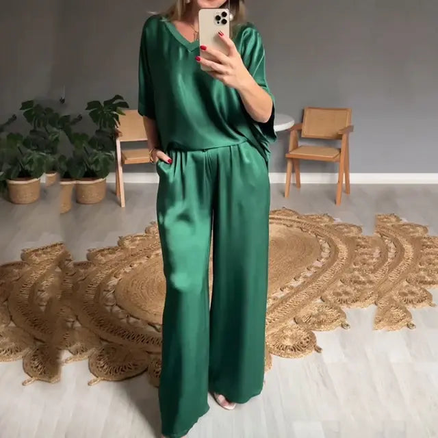 Conjunto Noche Satín Elegante