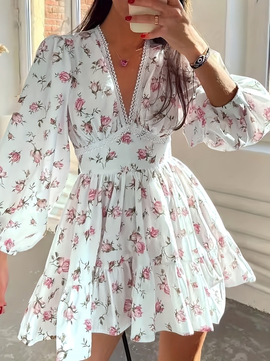 Vestido Floral Elegante Falda Ligera - Vestiria