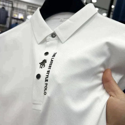 Polo ajustado moda urbana