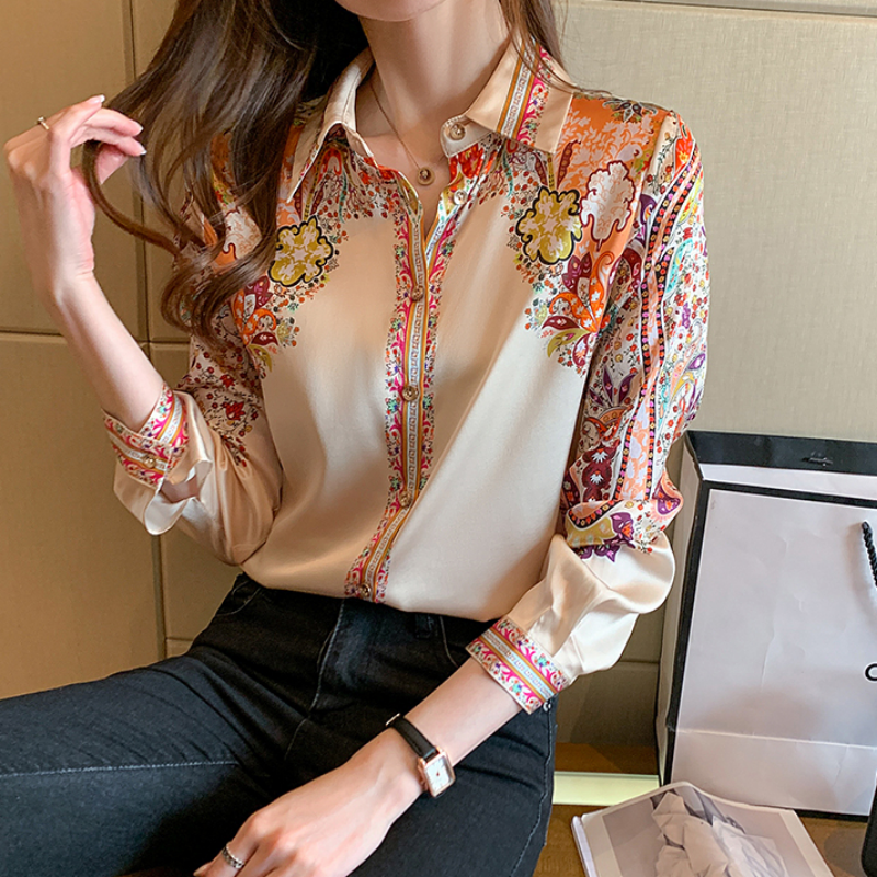 Blusa de Satén con Florales Elegantes - Vestiria