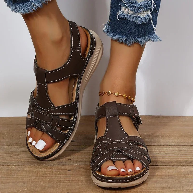 Sandalias de cuero cómodas para mujer con suela ortopédica