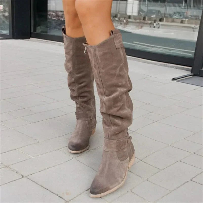 Botas Altas de Cuero con Cremallera
