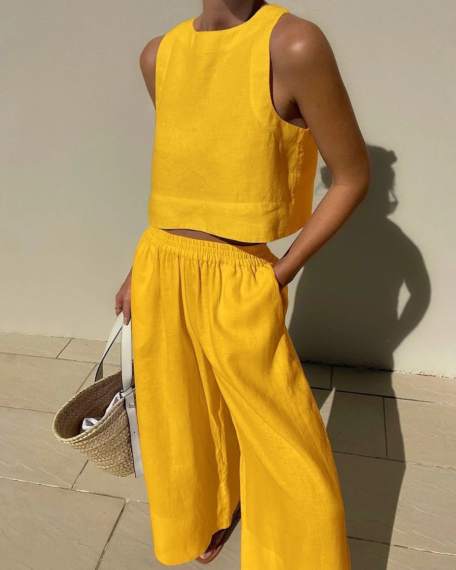 Conjunto de verano top corto y pantalón alto