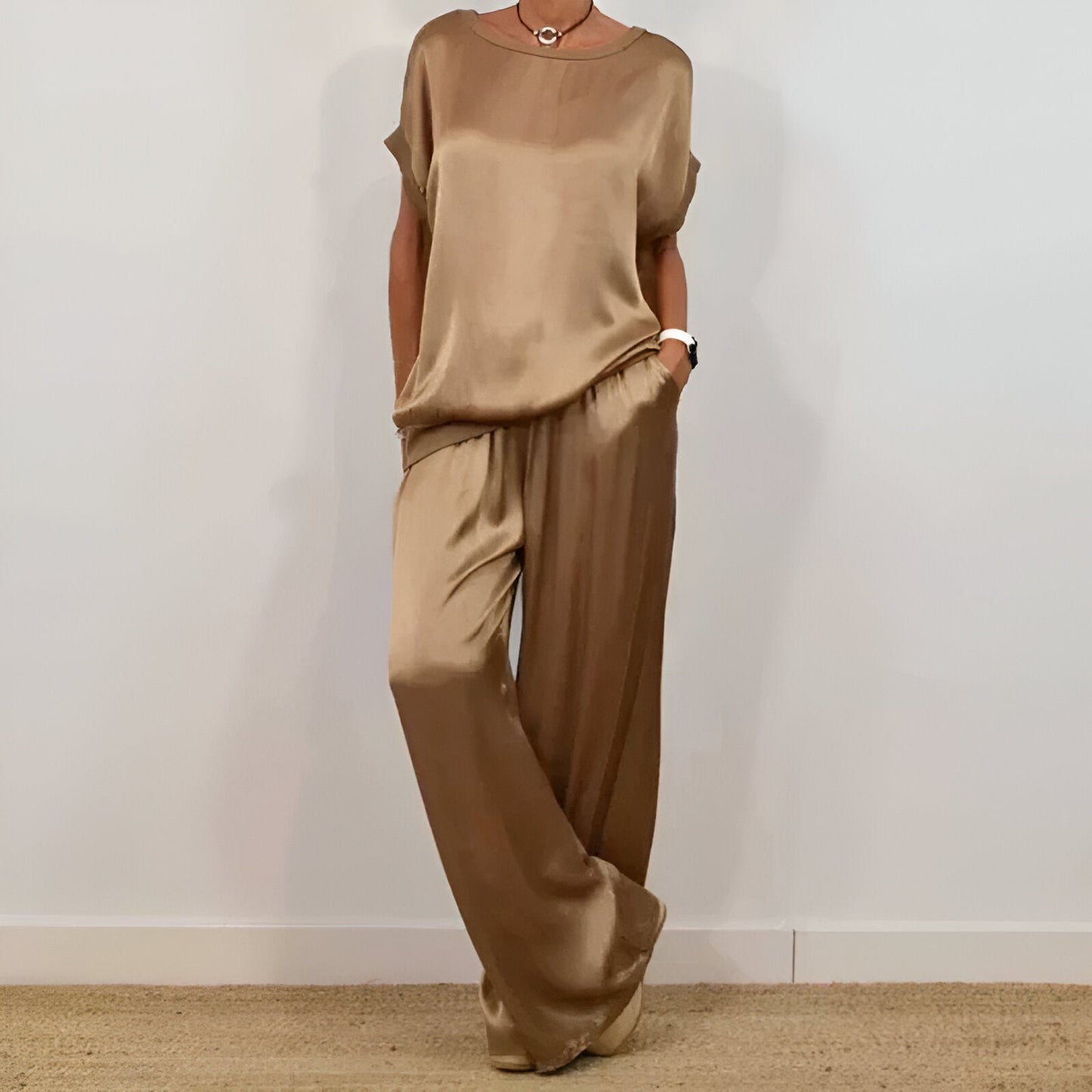 Pantalón y Top de Noche Satinado Elegante
