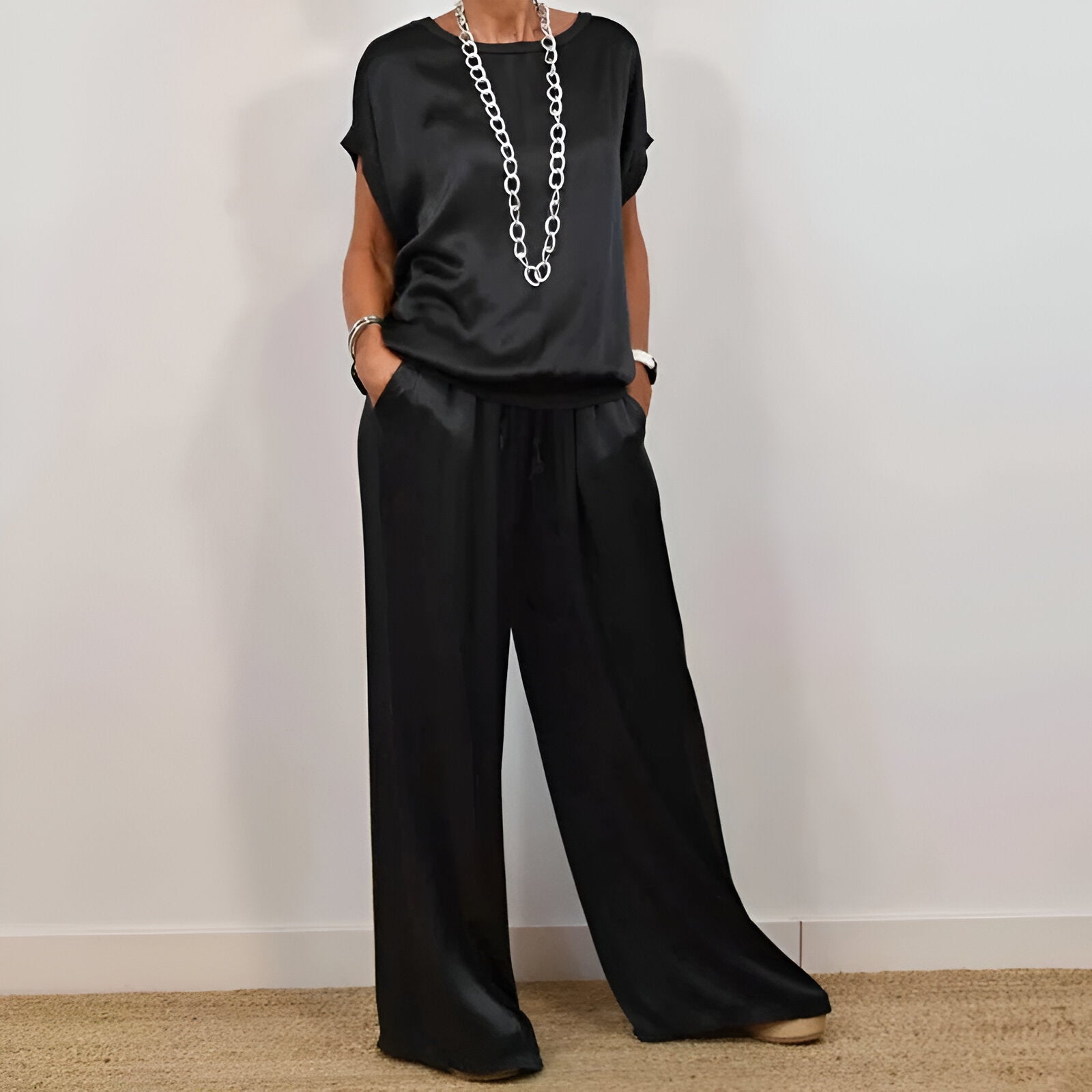 Pantalón y Top de Noche Satinado Elegante - Vestiria