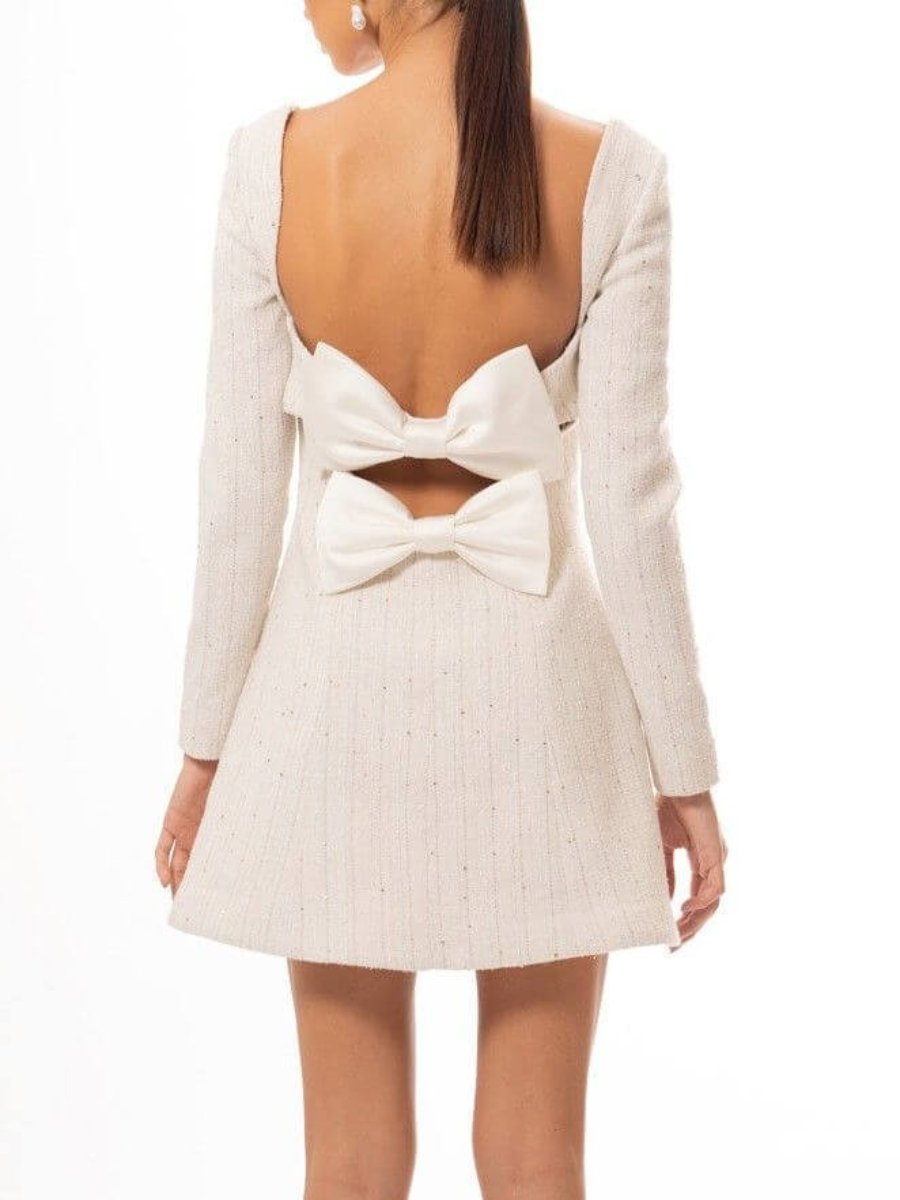 Vestido Corto Espalda Abierta Romántico - Vestiria