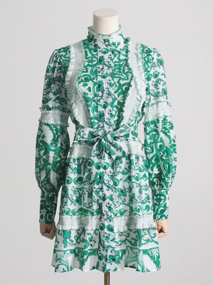 Vestido Elegante con Mangas Voladas y Encaje