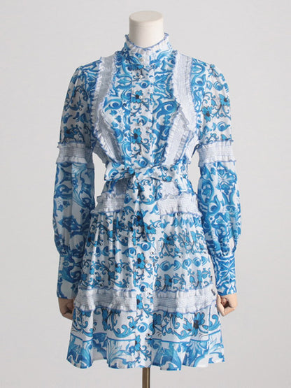 Vestido Elegante con Mangas Voladas y Encaje