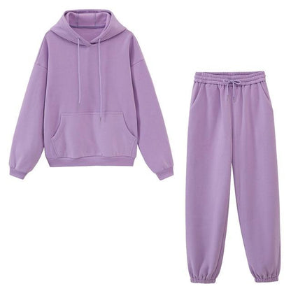 Sudadera y Pantalón Deportivo Con Capucha