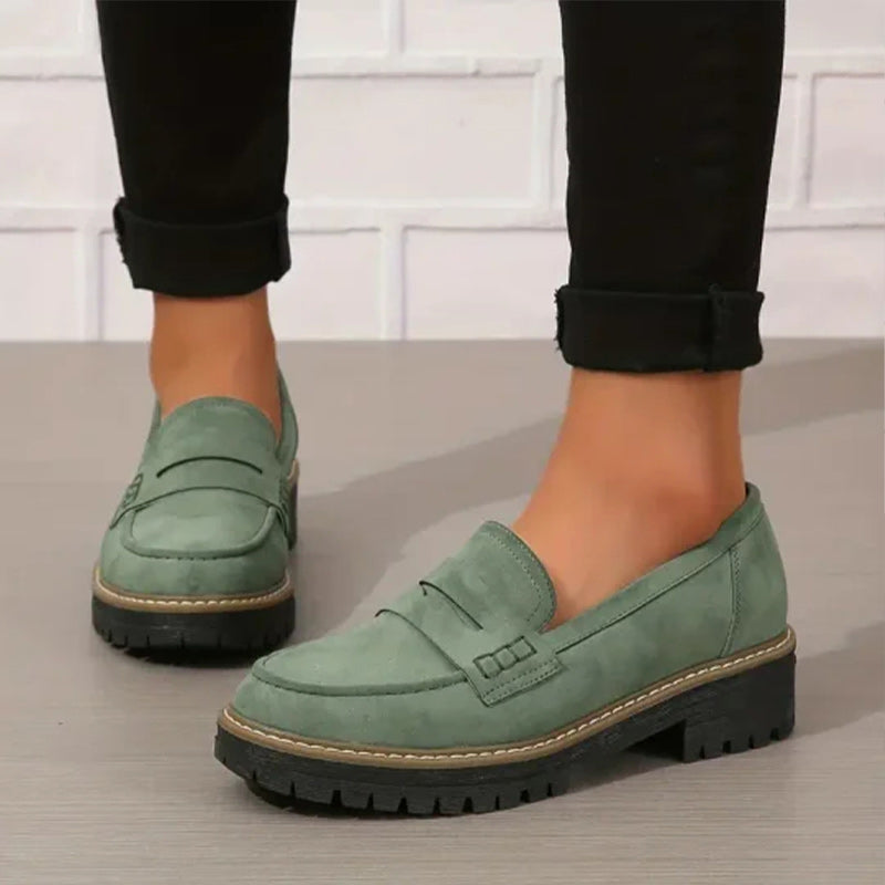 Pantuflas suaves de ante para mujer elegantes