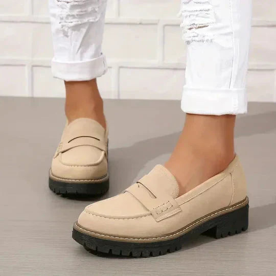 Pantuflas suaves de ante para mujer elegantes