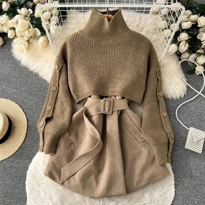 Traje de Dos Piezas Falda Corta Elegante Mujer