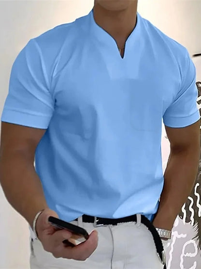 Camiseta deportiva ceñida cuello V hombre